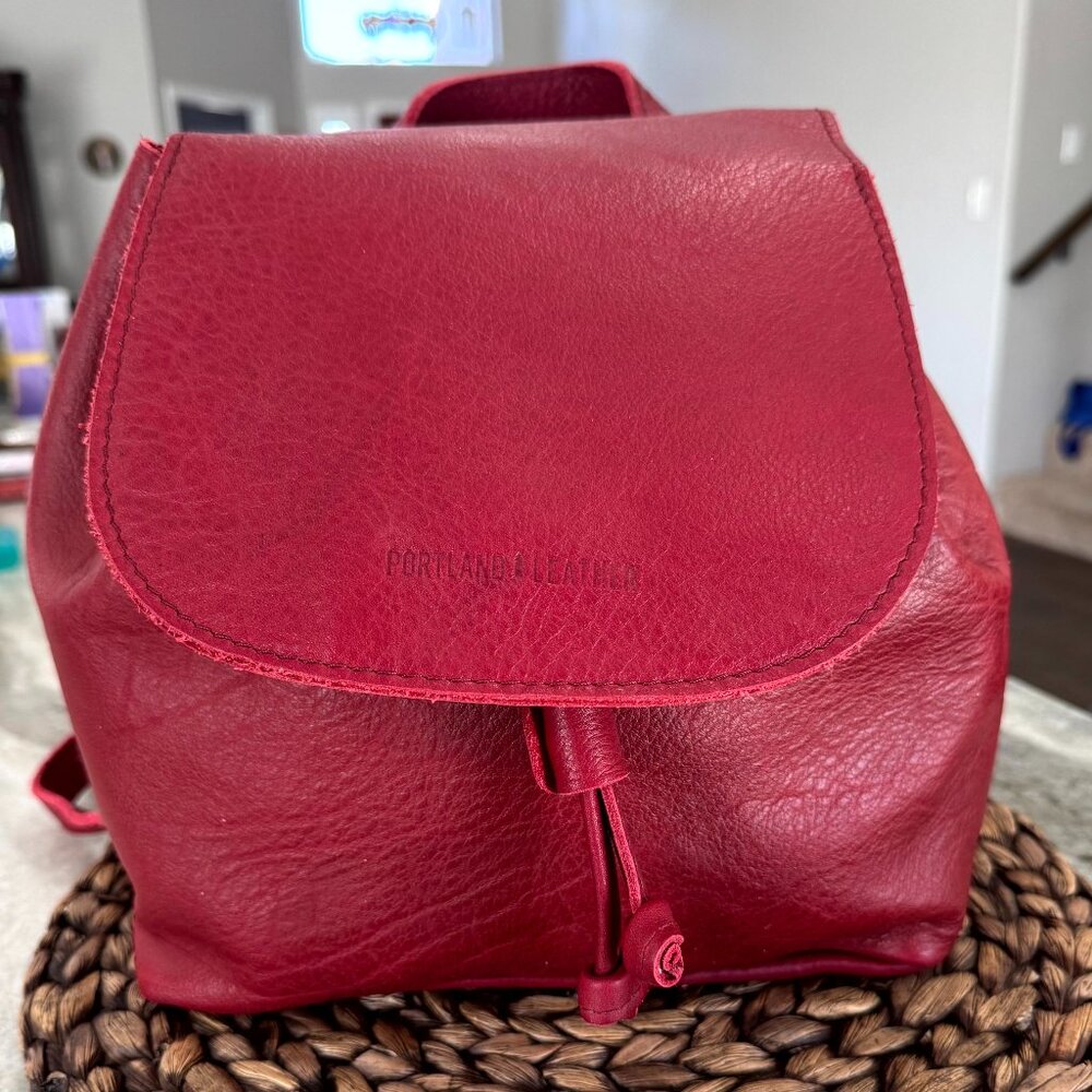 Portland Leather Goods Bucket Backpack Chili Red Excellent Condition